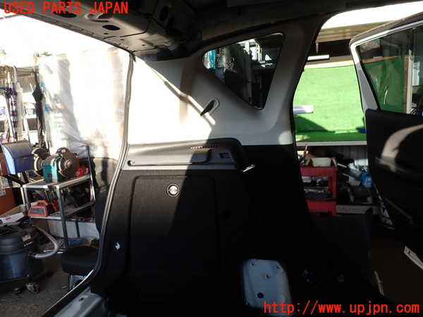 2UPJ-33567680]ベンツ A180(169032)(169)左リアピラートリム 中古_m0001.jpg