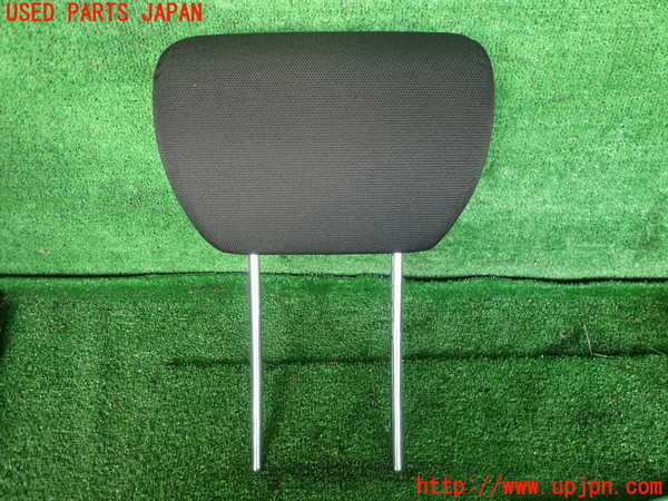 2UPJ-33567180]ベンツ A180(169032)(169)左2列目ヘッドレスト 中古_m0001.jpg