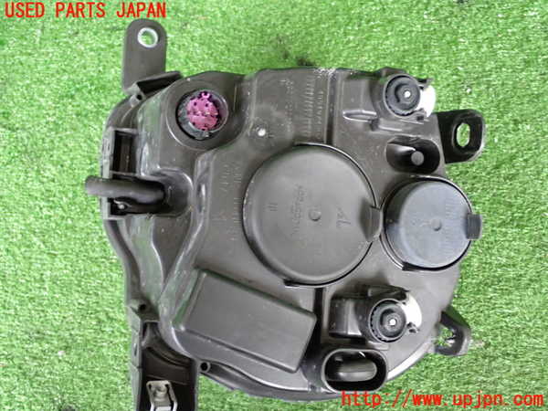 2UPJ-33571130]フィアット・500(31209)右ヘッドライト ハロゲン 中古_m0003.jpg