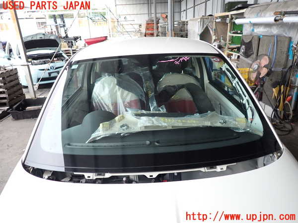 2UPJ-33571195]フィアット・500(31209)フロントガラス 中古 PILKINGTON M1244-1 43R-001586_m0001.jpg