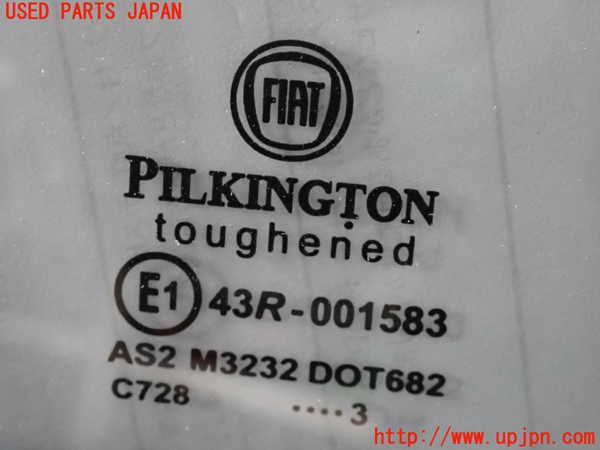 2UPJ-33571260]フィアット・500(31209)左ドア 中古 PILKINGTON M3232 43R-001583_m0002.jpg
