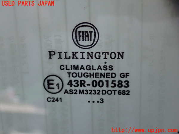 2UPJ-33571382]フィアット・500(31209)左クォーターガラス 中古 PILKINGTON M3232 43R-001583_m0003.jpg