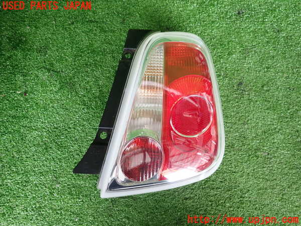 2UPJ-33571530]フィアット・500(31209)右テールランプ 中古_m0001.jpg