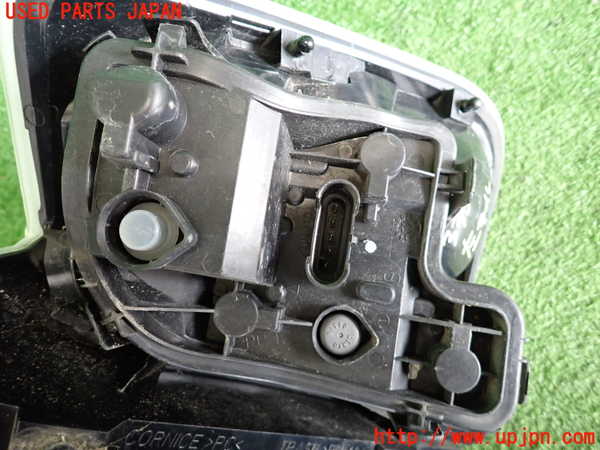 2UPJ-33571536]フィアット・500(31209)左テールランプ 中古_m0003.jpg