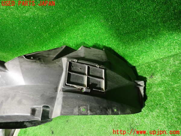 2UPJ-33571090]フィアット・500(31209)右前フェンダーライナー 中古_m0002.jpg