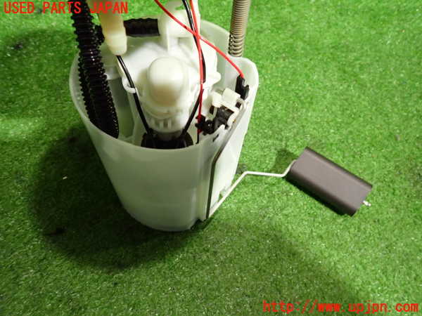 2UPJ-33572510]フィアット・500(31209)燃料ポンプ 中古_m0004.jpg