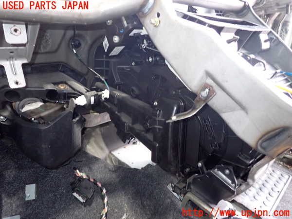 2UPJ-33576081]フィアット・500(31209)エバポレーター1 中古_m0002.jpg