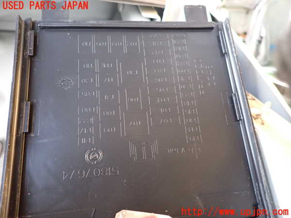 2UPJ-33576741]フィアット・500(31209)ヒューズボックス1 中古_m0004.jpg