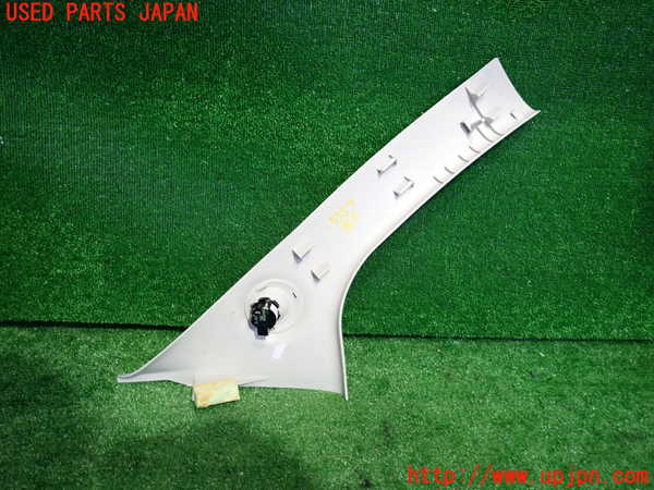 2UPJ-33577660]フィアット・500(31209)左フロントピラートリム 中古_m0002.jpg