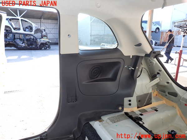 2UPJ-33577675]フィアット・500(31209)右リアピラートリム 中古_m0001.jpg