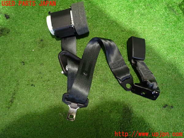 2UPJ-33577155]フィアット・500(31209)右2列目シートベルト 中古_m0001.jpg