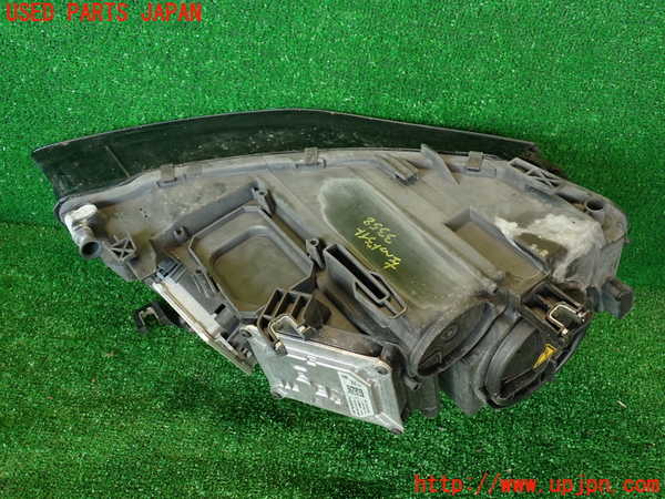 2UPJ-33581132]アウディ・A4(8KCDN)左ヘッドライト HID 中古_m0004.jpg