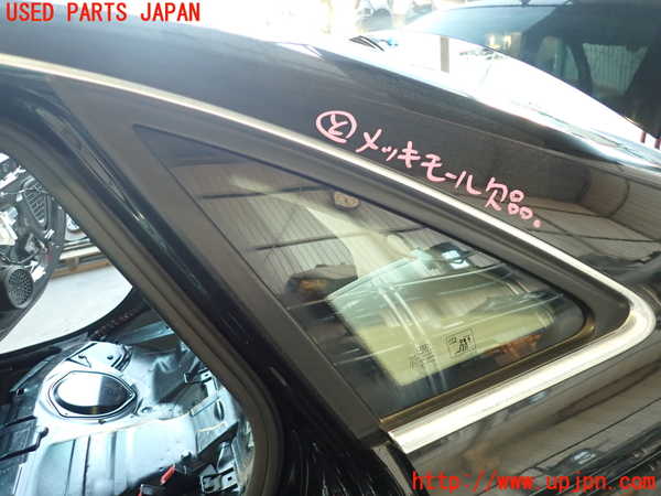 2UPJ-33581382]アウディ・A4(8KCDN)左クォーターガラス 中古(43R-00048 M189)_m0001.jpg