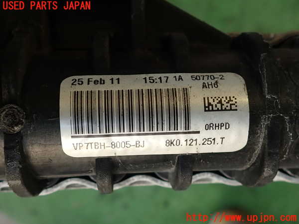 2UPJ-33582321]アウディ・A4(8KCDN)ラジエーター1 中古_m0005.jpg
