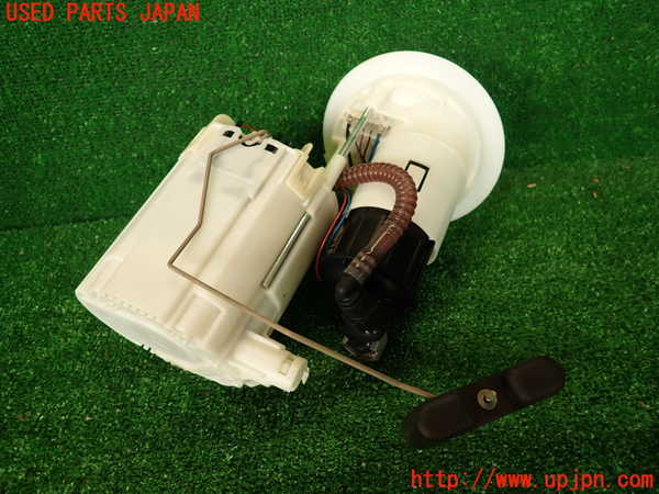 2UPJ-33582510]アウディ・A4(8KCDN)燃料ポンプ 中古_m0002.jpg