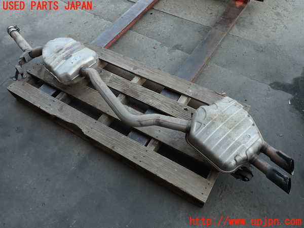 2UPJ-33582671]アウディ・A4(8KCDN)リアマフラー1 中古_m0003.jpg
