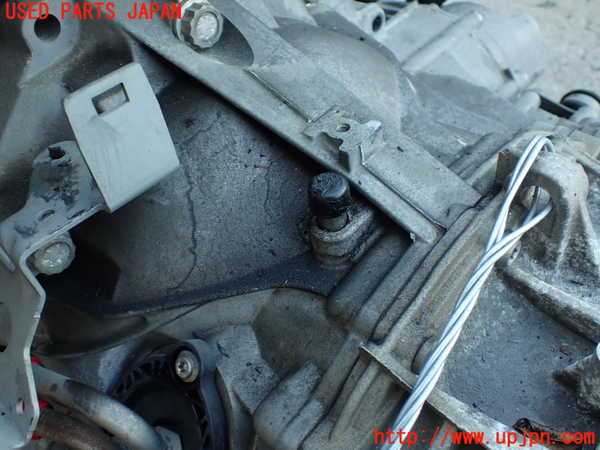 2UPJ-33583010]アウディ・A4(8KCDN)ミッション AT CDNB 中古_m0004.jpg