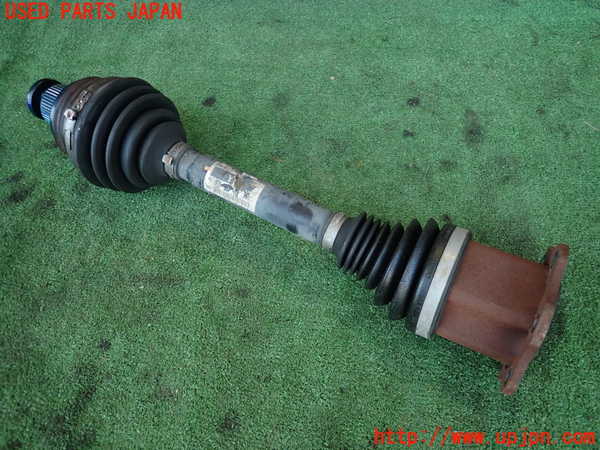 2UPJ-33584015]アウディ・A4(8KCDN)左フロントドライブシャフト 中古_m0002.jpg