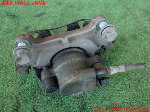 2UPJ-33584080]アウディ・A4(8KCDN)右フロントキャリパー 中古_m0003.jpg