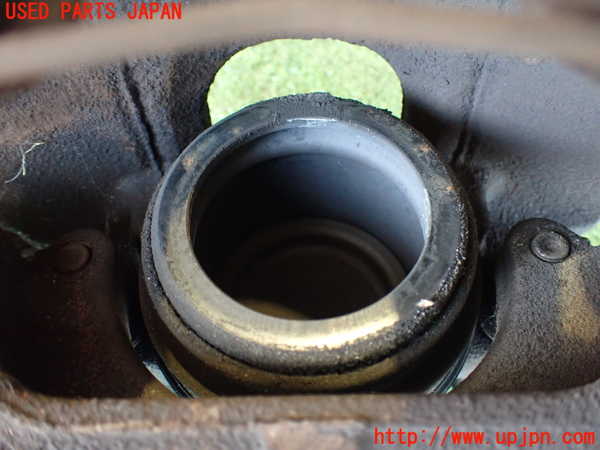 2UPJ-33584080]アウディ・A4(8KCDN)右フロントキャリパー 中古_m0004.jpg