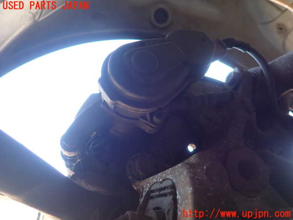 2UPJ-33584090]アウディ・A4(8KCDN)右リアキャリパー 中古_m0002.jpg