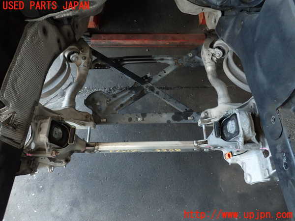 2UPJ-33585285]アウディ・A4(8KCDN)フロントメンバー 中古_m0003.jpg