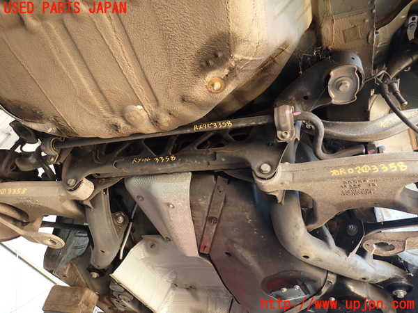 2UPJ-33585445]アウディ・A4(8KCDN)リアスタビライザー 中古_m0001.jpg