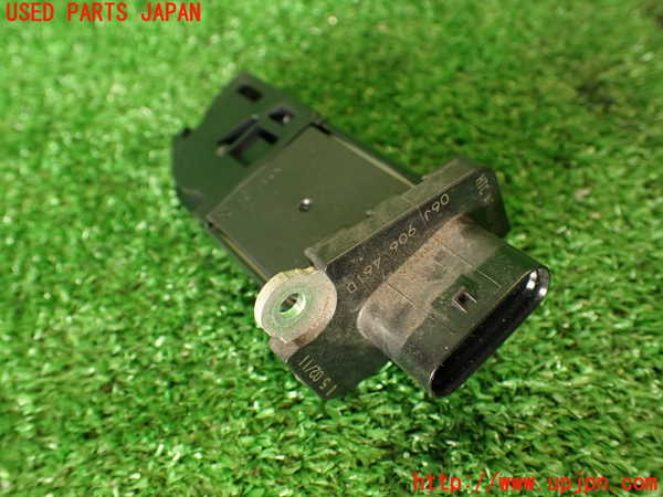 2UPJ-33586320]アウディ・A4(8KCDN)エアフロメーター 中古_m0002.jpg