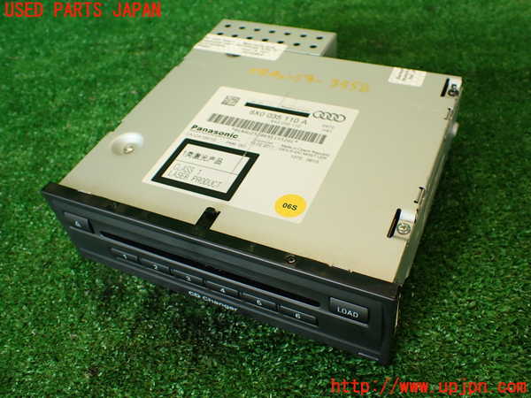 2UPJ-33586505]アウディ・A4(8KCDN)CDチェンジャー 中古_m0001.jpg