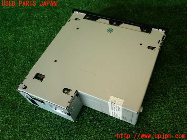 2UPJ-33586505]アウディ・A4(8KCDN)CDチェンジャー 中古_m0003.jpg