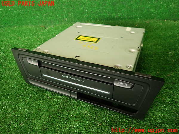 2UPJ-33586589]アウディ・A4(8KCDN)カーナビゲーション HDD 中古_m0001.jpg