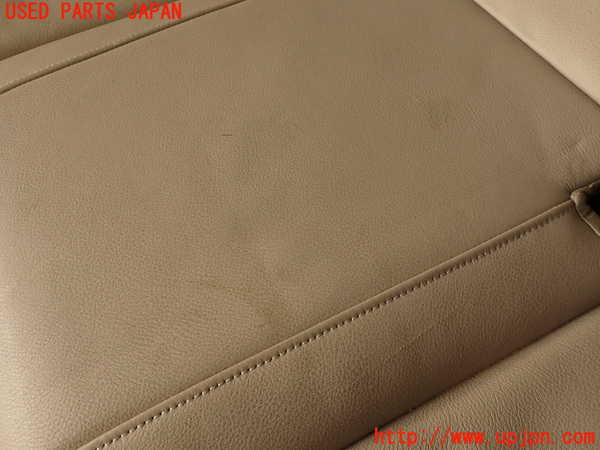2UPJ-33587385]アウディ・A4(8KCDN)リアシート 中古_m0002.jpg