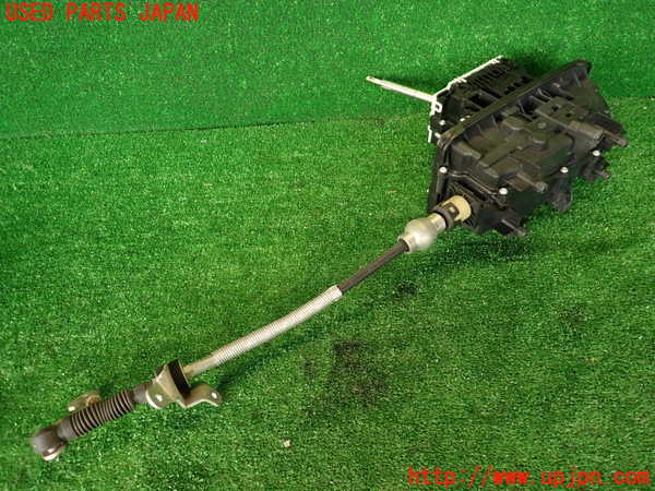 2UPJ-33587555]アウディ・A4(8KCDN)ATシフトレバー 中古_m0002.jpg