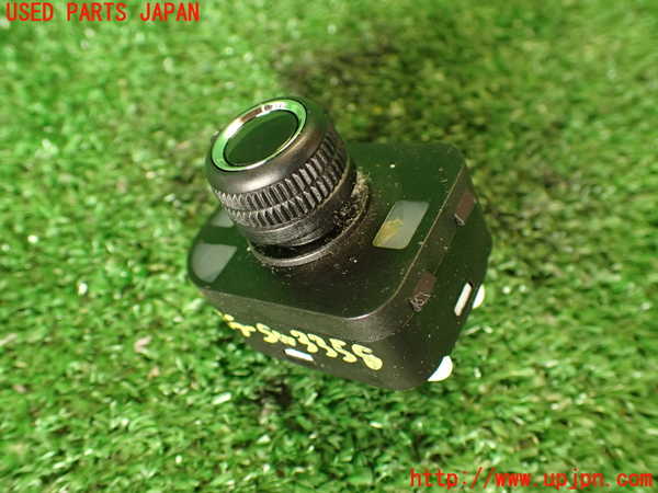 2UPJ-33586280]アウディ・A4(8KCDN)ミラースイッチ 中古_m0001.jpg