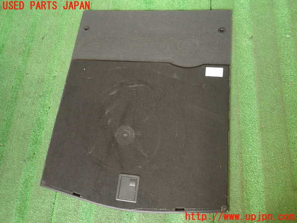 2UPJ-33587771]アウディ・A4(8KCDN)ラゲッジトレイ1 中古_m0005.jpg