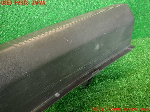 2UPJ-33587693]アウディ・A4(8KCDN)内装トリム類3 中古_m0002.jpg