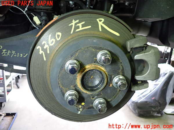 2UPJ-33604305]レクサス・HS250h(ANF10)左リアナックルハブ 中古_m0001.jpg