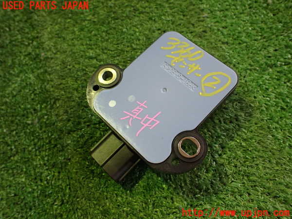 2UPJ-33606382]レクサス・HS250h(ANF10)センサー2 (YAW RATE) 中古_m0002.jpg