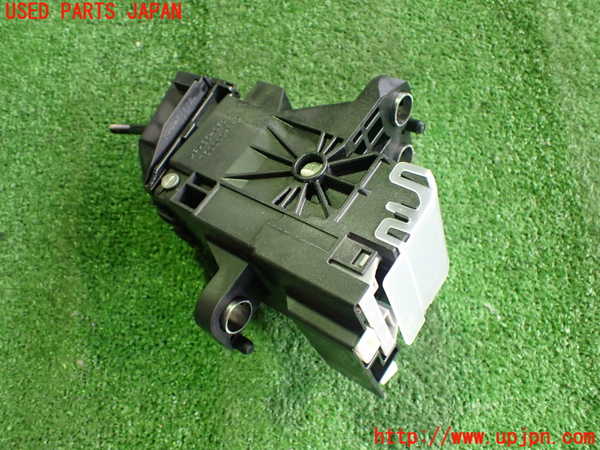 2UPJ-33607555]レクサス・HS250h(ANF10)ATシフトレバー 中古_m0002.jpg