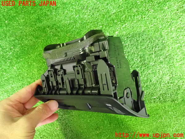 2UPJ-33607528]レクサス・HS250h(ANF10)エアコン吹き出し口3 (左) 中古_m0002.jpg