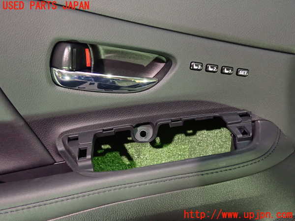 2UPJ-33601264]レクサス・HS250h(ANF10)左前ドア内張り 中古_m0002.jpg