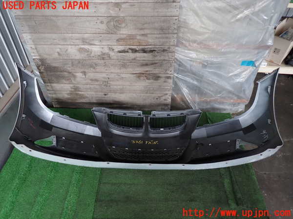 2UPJ-33611010]BMW 320i E90(VA20)フロントバンパー 中古_m0003.jpg