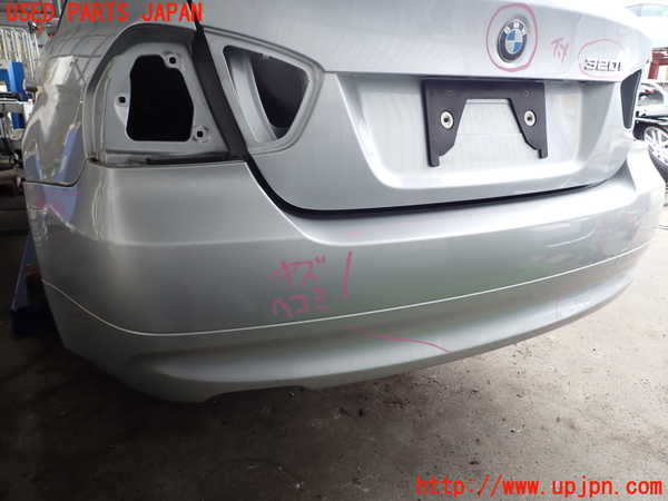 2UPJ-33611610]BMW 320i E90(VA20)リアバンパー 中古_m0005.jpg