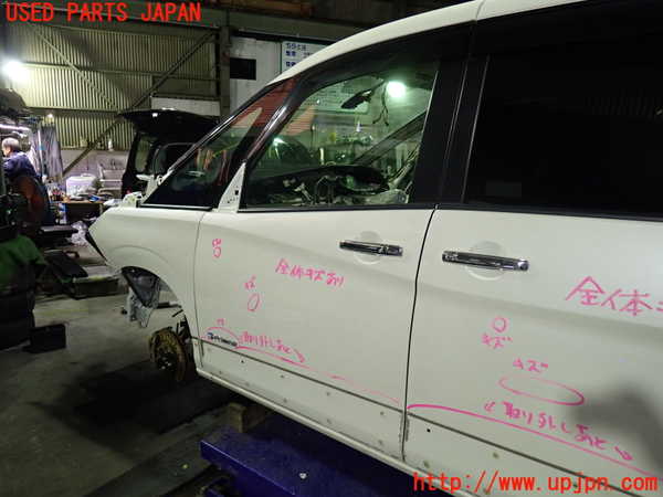 1UPJ-33621260]セレナ e-POWER(HFC27)左前ドア 中古_m0002.jpg