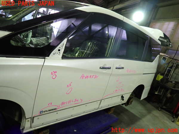 1UPJ-33621260]セレナ e-POWER(HFC27)左前ドア 中古_m0003.jpg