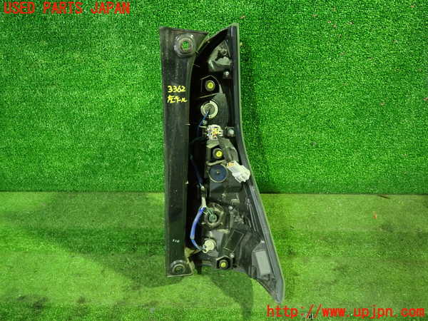 1UPJ-33621536]セレナ e-POWER(HFC27)左テールランプ 中古_m0002.jpg