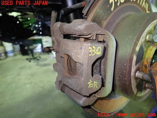1UPJ-33624090]セレナ e-POWER(HFC27)右リアキャリパー 中古_m0001.jpg