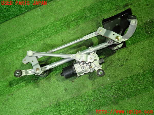 1UPJ-33626770]セレナ e-POWER(HFC27)フロントワイパーモーター 中古_m0004.jpg
