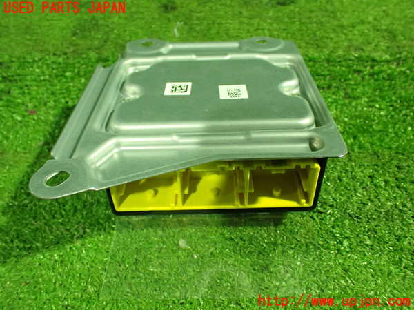 1UPJ-33626145]セレナ e-POWER(HFC27)エアバッグコンピューター 中古_m0002.jpg