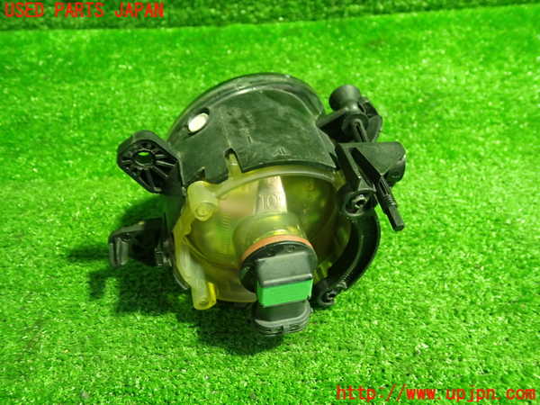 1UPJ-33631182]ベンツ GLA180(156942)(X156)左フォグ 中古_m0002.jpg